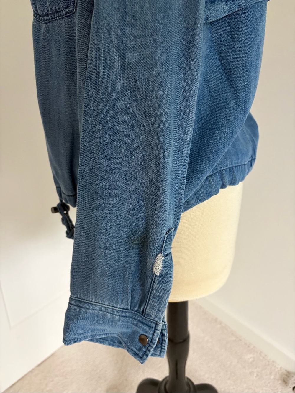 Rails Light Blue Denim Utility Jacket - Picture 5 of 8